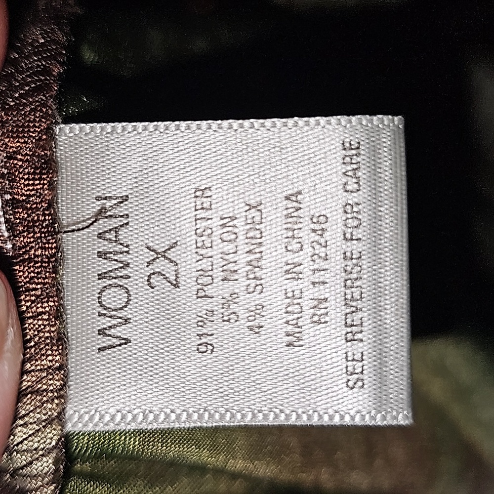 Dressbarn Tank Top - Picture 10 of 11